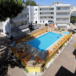 La Pigna Hotel apartamentowy